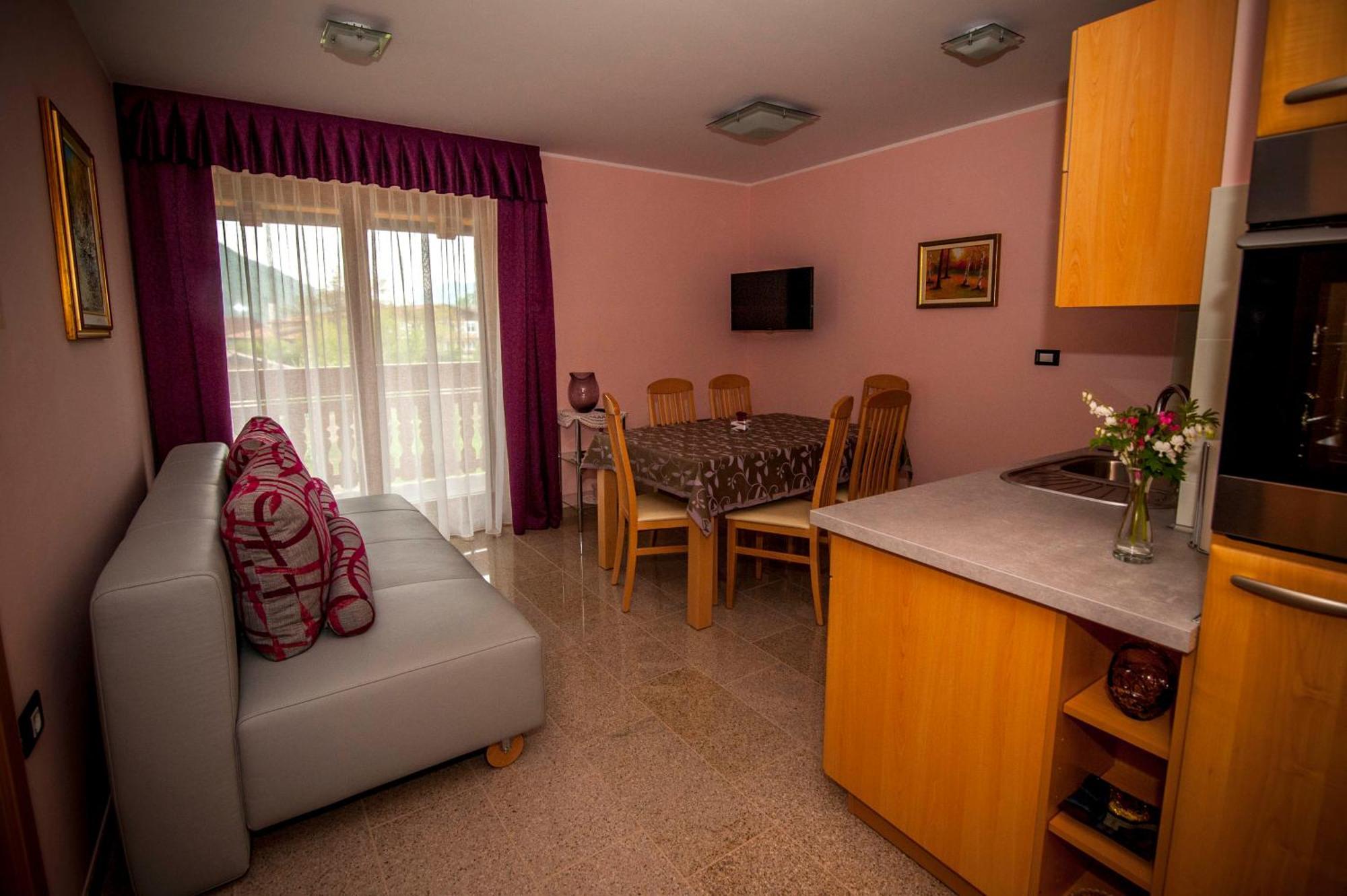 Apartments Masera Kobarid Szoba fotó