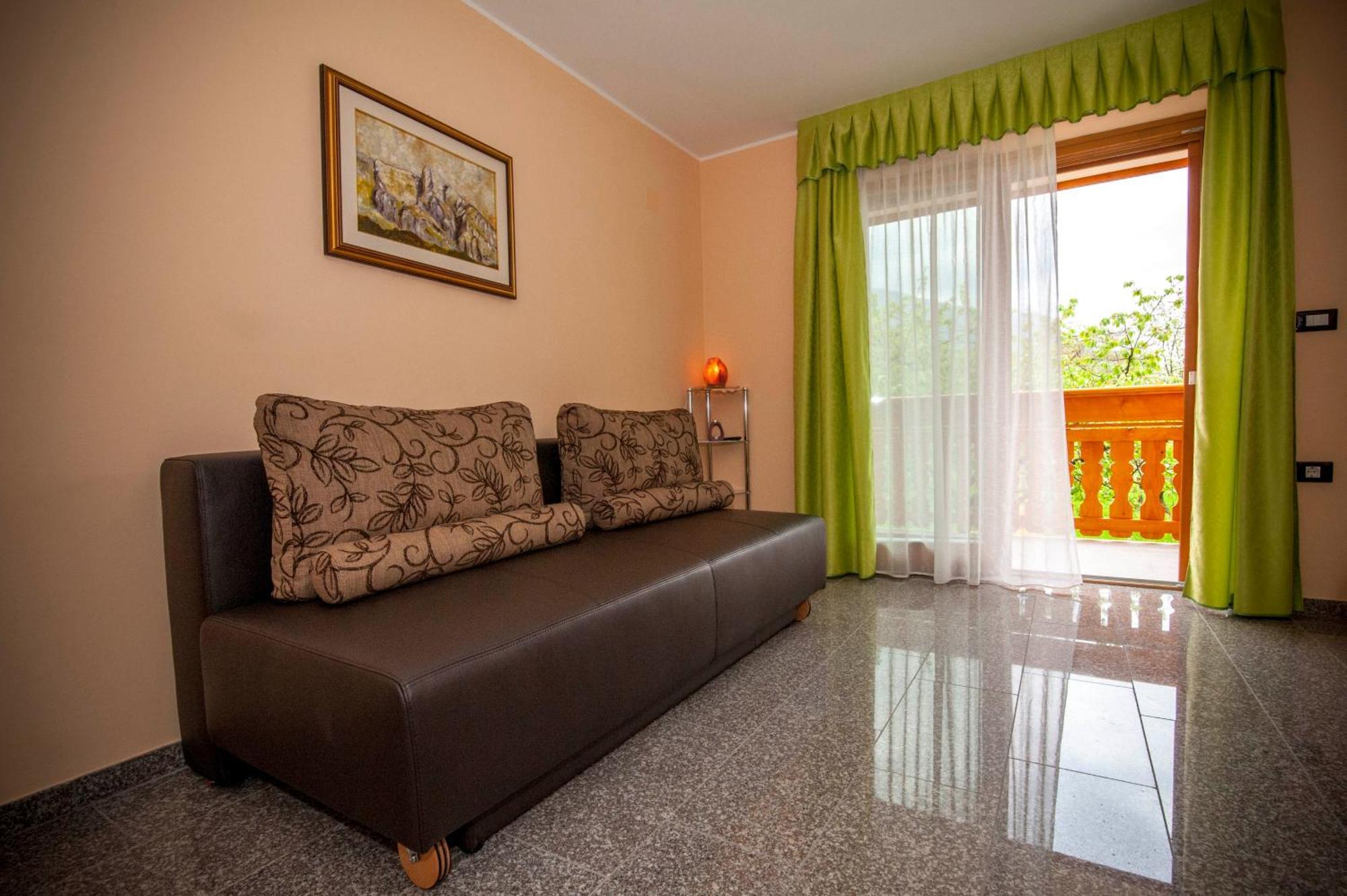 Apartments Masera Kobarid Szoba fotó